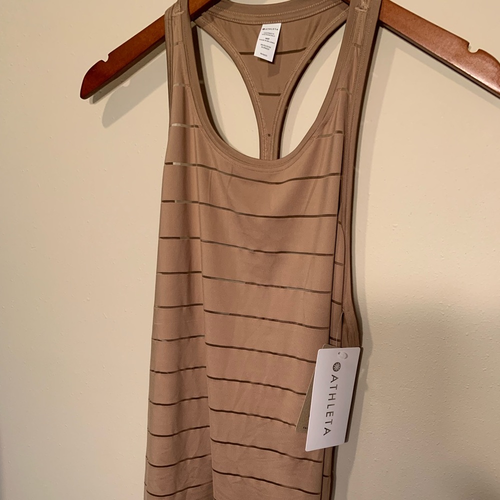 ATHLETA NWT Woman Size MP Nude Sleeveless Striped Athletic Fit Shirt